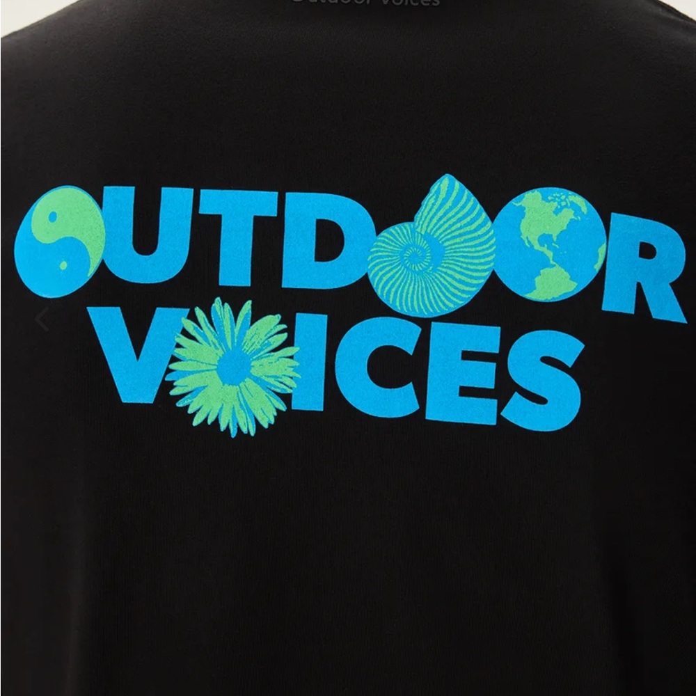 NWOT- SOLD OUT AT OV- OUTDOOR VOICES. Earth Graphic Everyday Classic Longsleeve